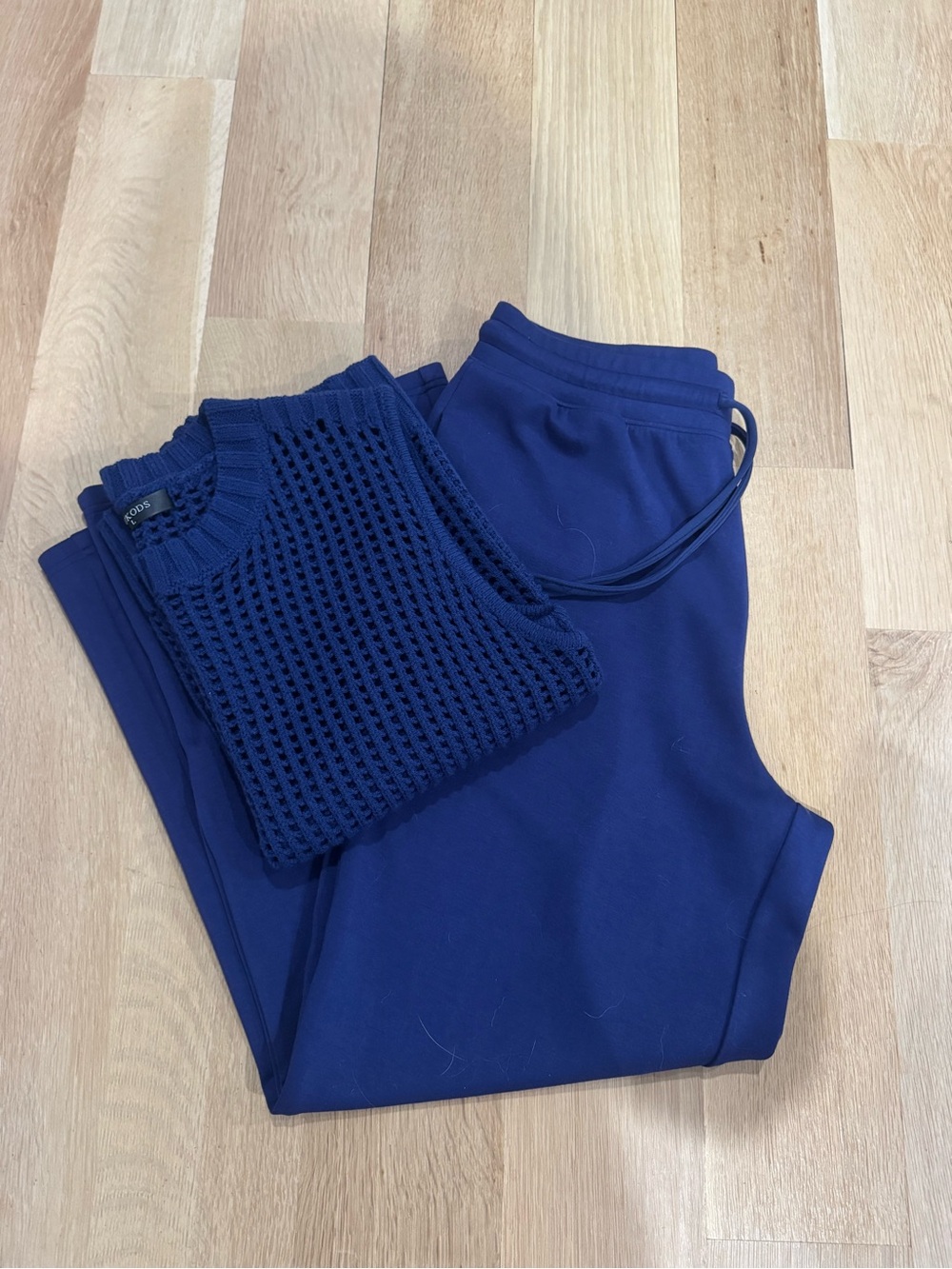 Women's Navy Knit Vest & Jogger Set